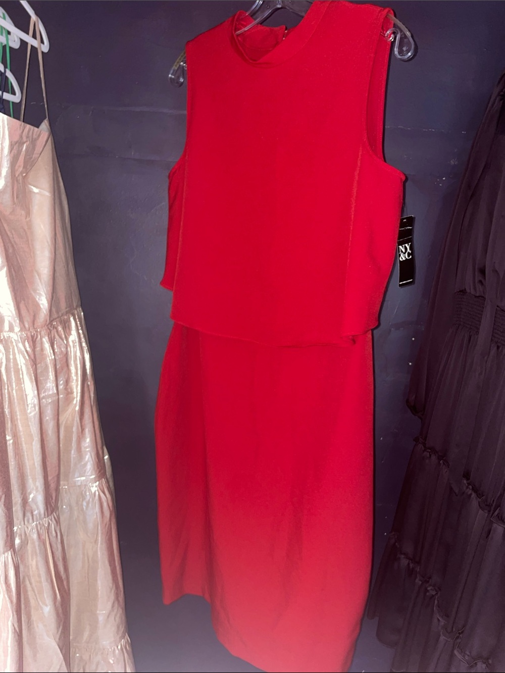NEW YORK & CO sleeveless cape keyhole back midi dress